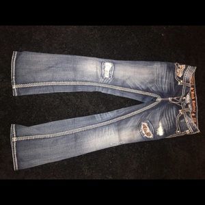 Super cute rock revival denim jeans !
